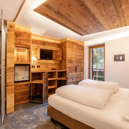 Hotel Majon Miramonti 3*