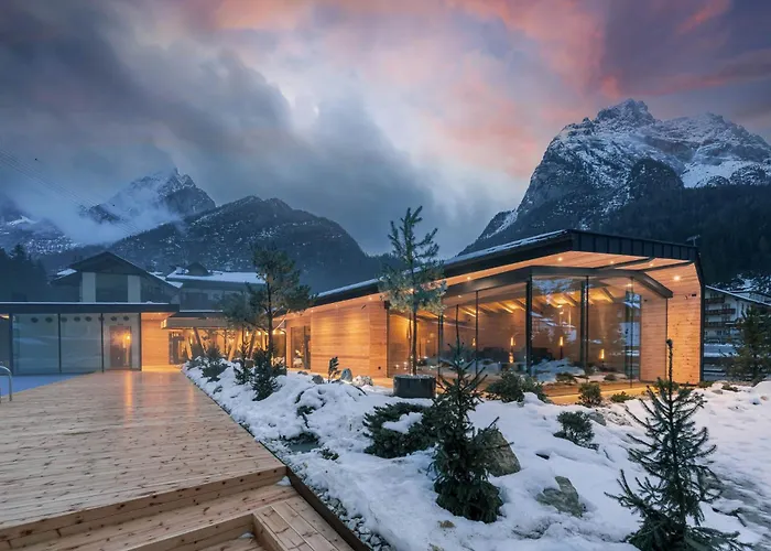 Отель Majon Miramonti