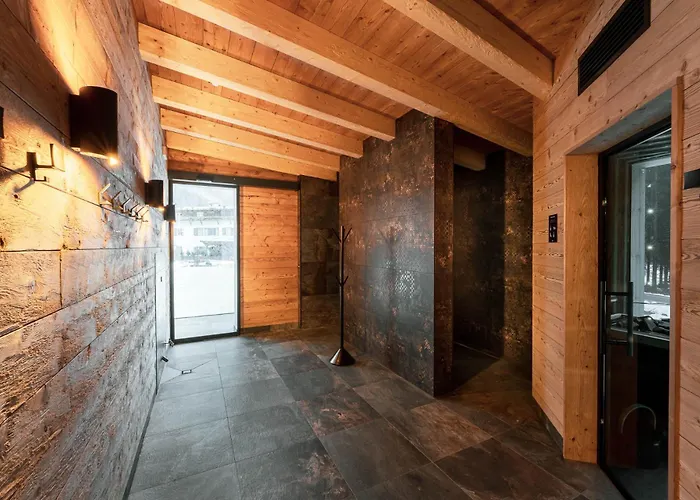 Отель Majon Miramonti