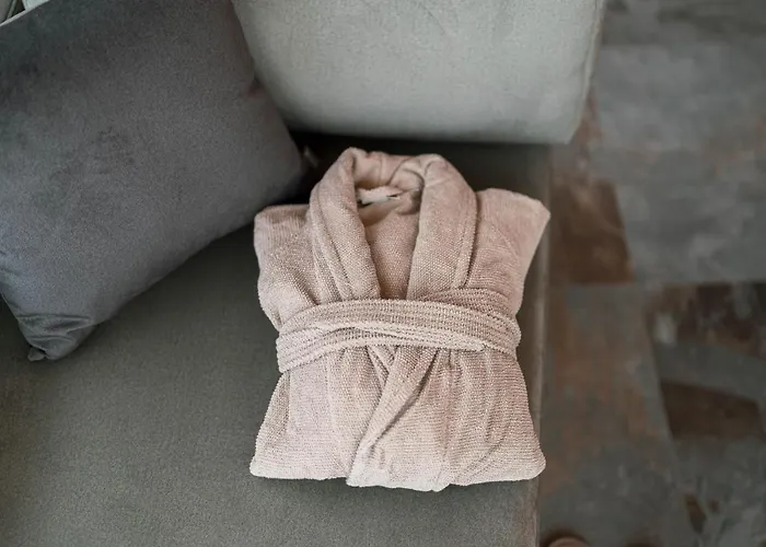 Majon Miramonti 3* קאנזיי